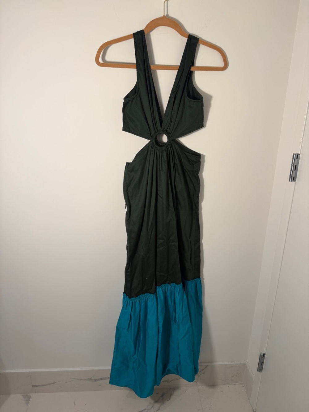 Anthropologie x Geisha Designs Flounced Cut-Out Maxi Dress sz 0 - Picture 5 of 10